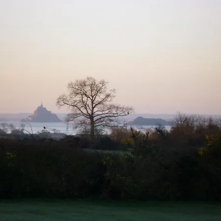 לינה וארוחת בוקר Le Clos Saint Jean Dragey