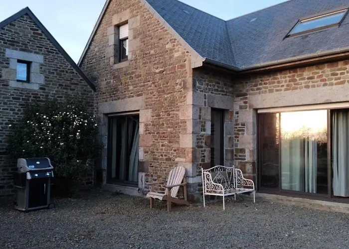 Le Clos Saint Jean Couette-café