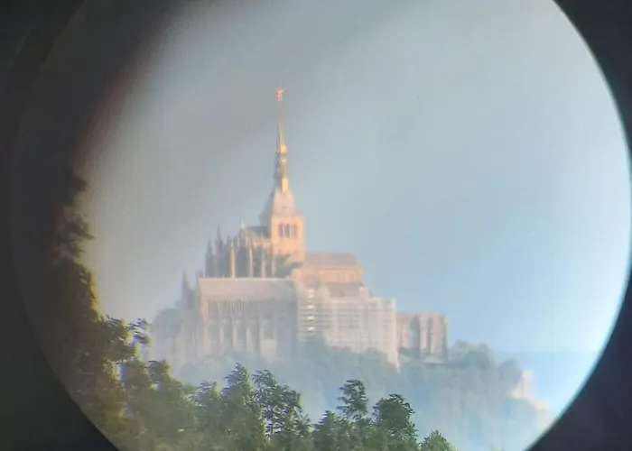 Le Clos Saint Jean Couette-café