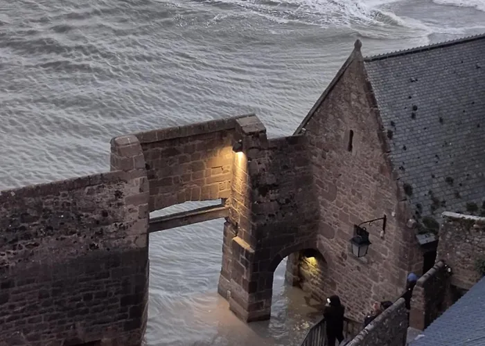 Le Clos Saint Jean 3*